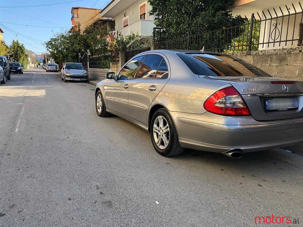 2008' Mercedes-Benz E 280 photo #4