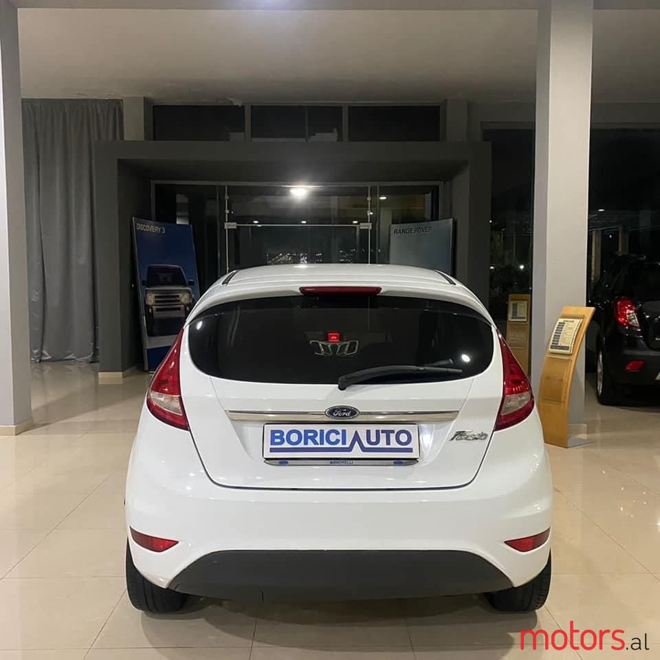 2009' Ford Fiesta photo #4