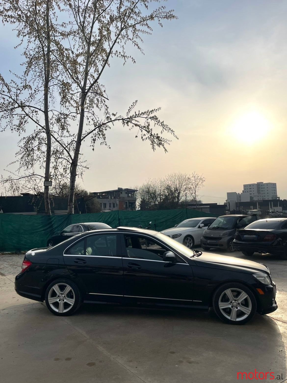 2009' Mercedes-Benz C 300 photo #1