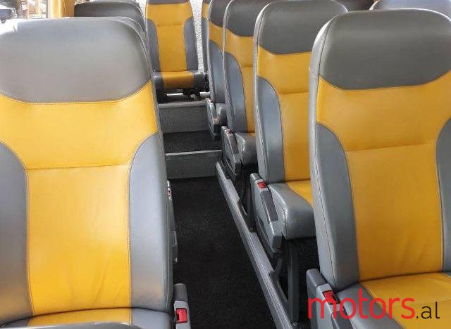 2008' Mercedes-Benz Furgon photo #2