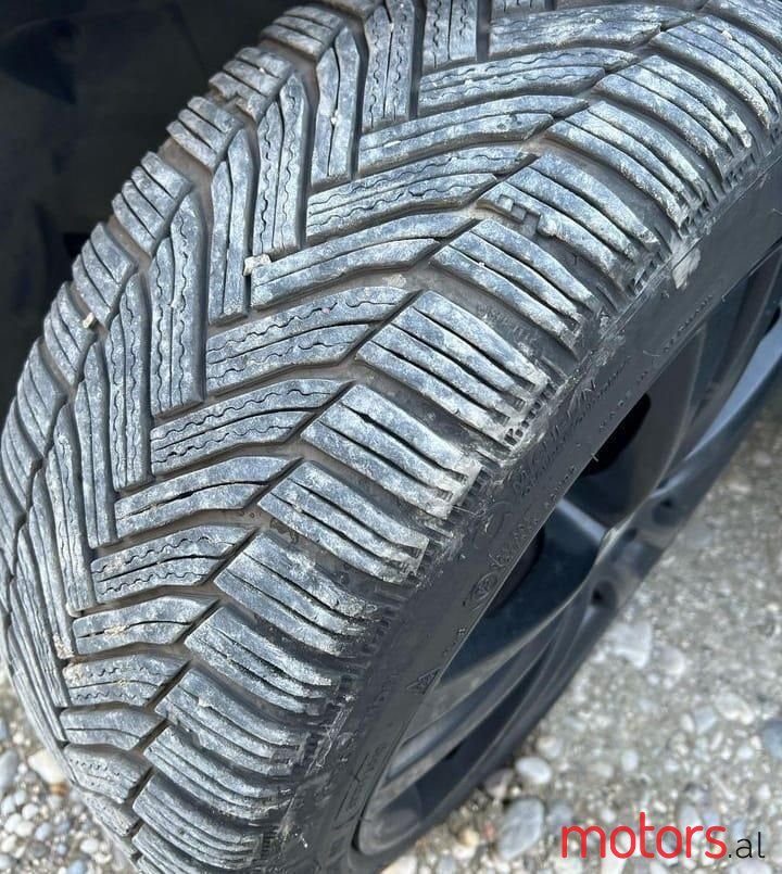 2008' Mercedes-Benz 220 photo #6