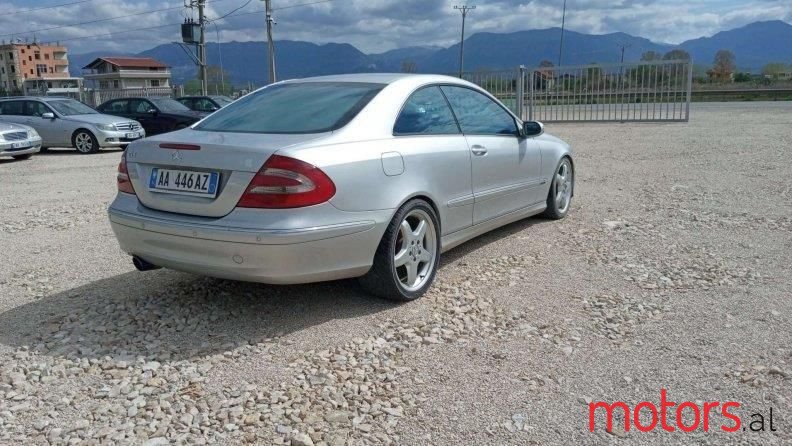 2003' Mercedes-Benz CLK 220 photo #4
