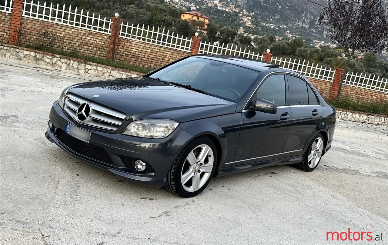 2010' Mercedes-Benz C 300 photo #1