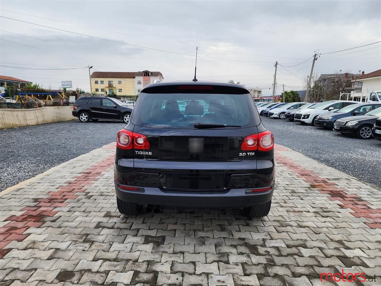 2010' Volkswagen Tiguan photo #6