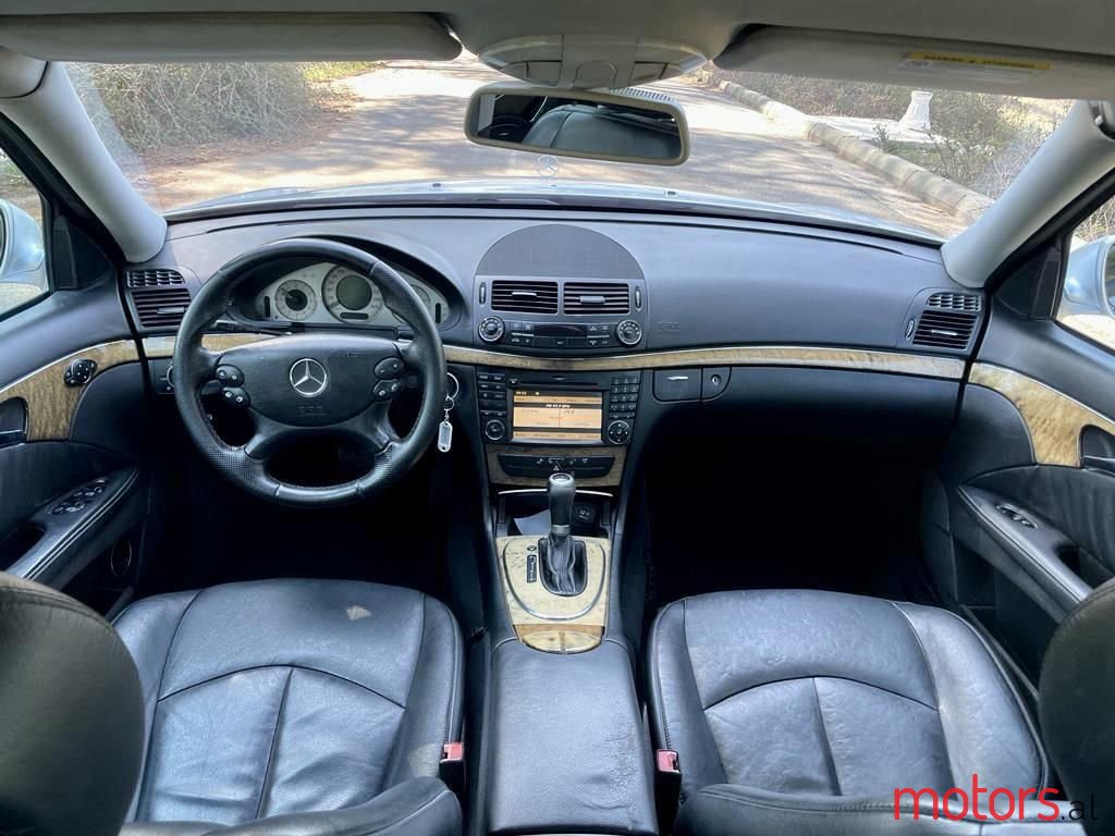 2007' Mercedes-Benz E 220 photo #5