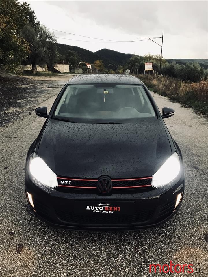 2010' Volkswagen Golf photo #3