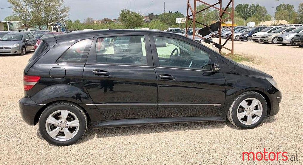 2007' Mercedes-Benz B 200 photo #1