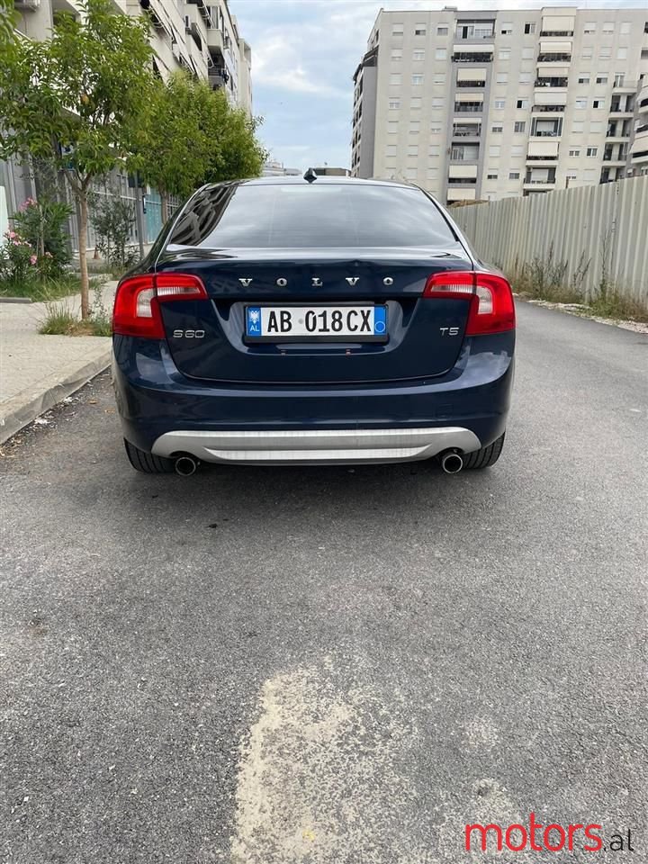 2012' Volvo S60 photo #5