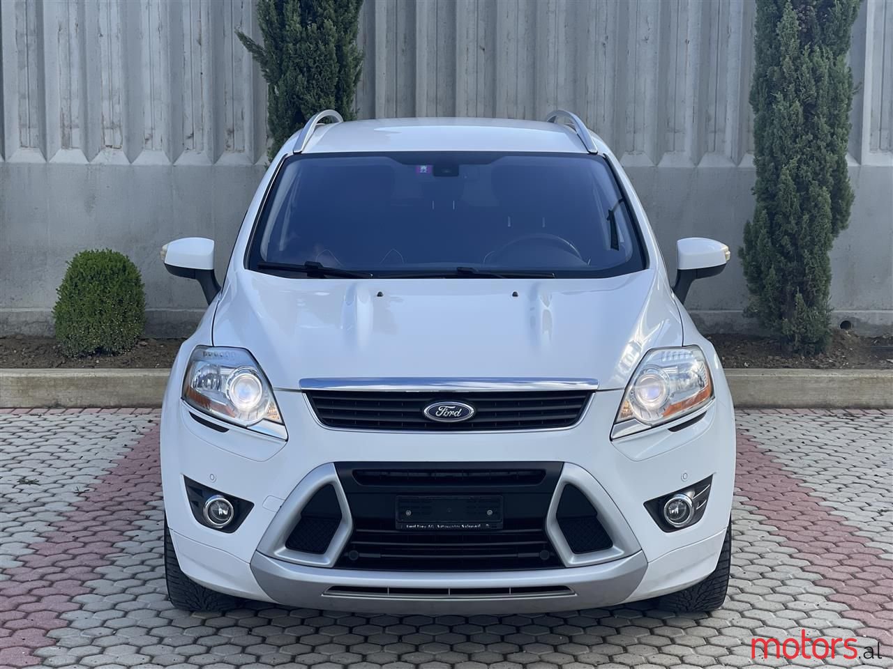 2011' Ford Kuga photo #5