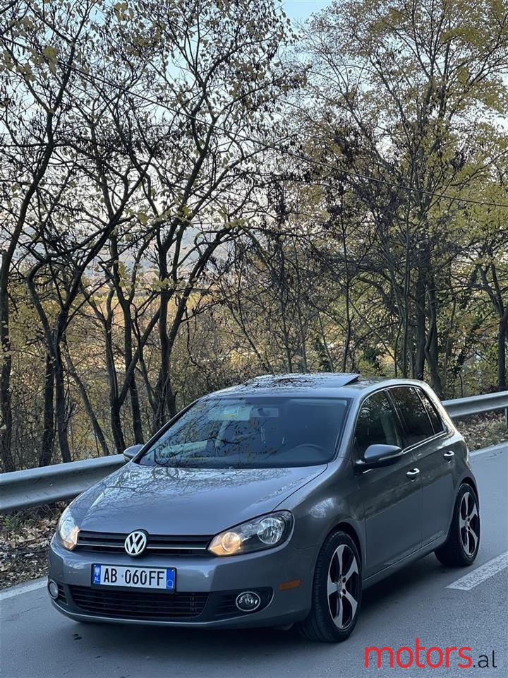 2012' Volkswagen Golf photo #1