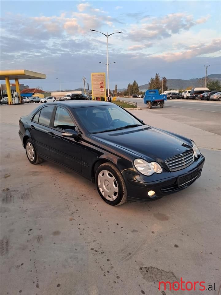 2005' Mercedes-Benz C 200 photo #5