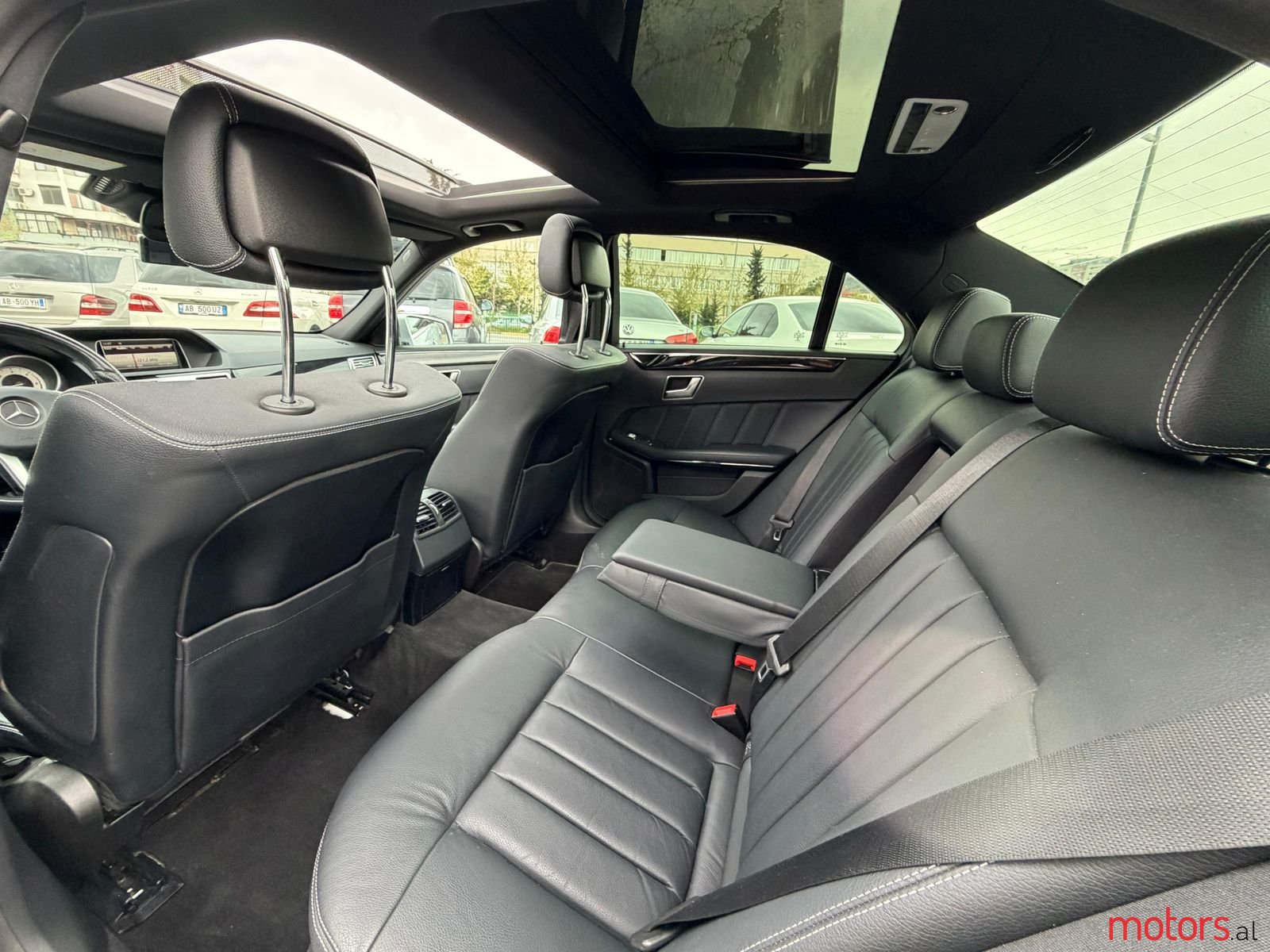 2015' Mercedes-Benz 250 photo #2