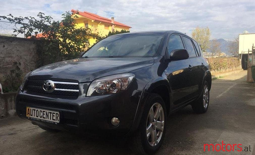 2006' Toyota RAV4 photo #1