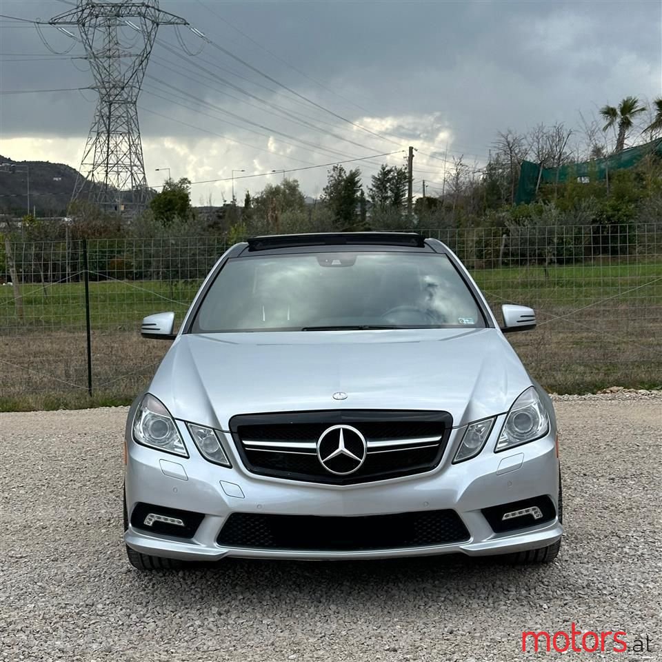 2010' Mercedes-Benz E 55 AMG photo #1