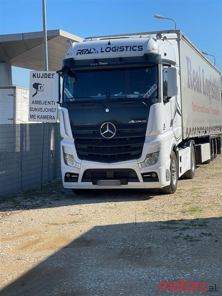 2013' Mercedes-Benz Actros photo #1