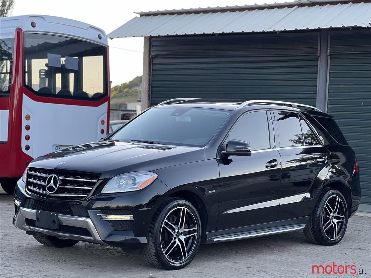 2012' Mercedes-Benz ML 350 photo #2