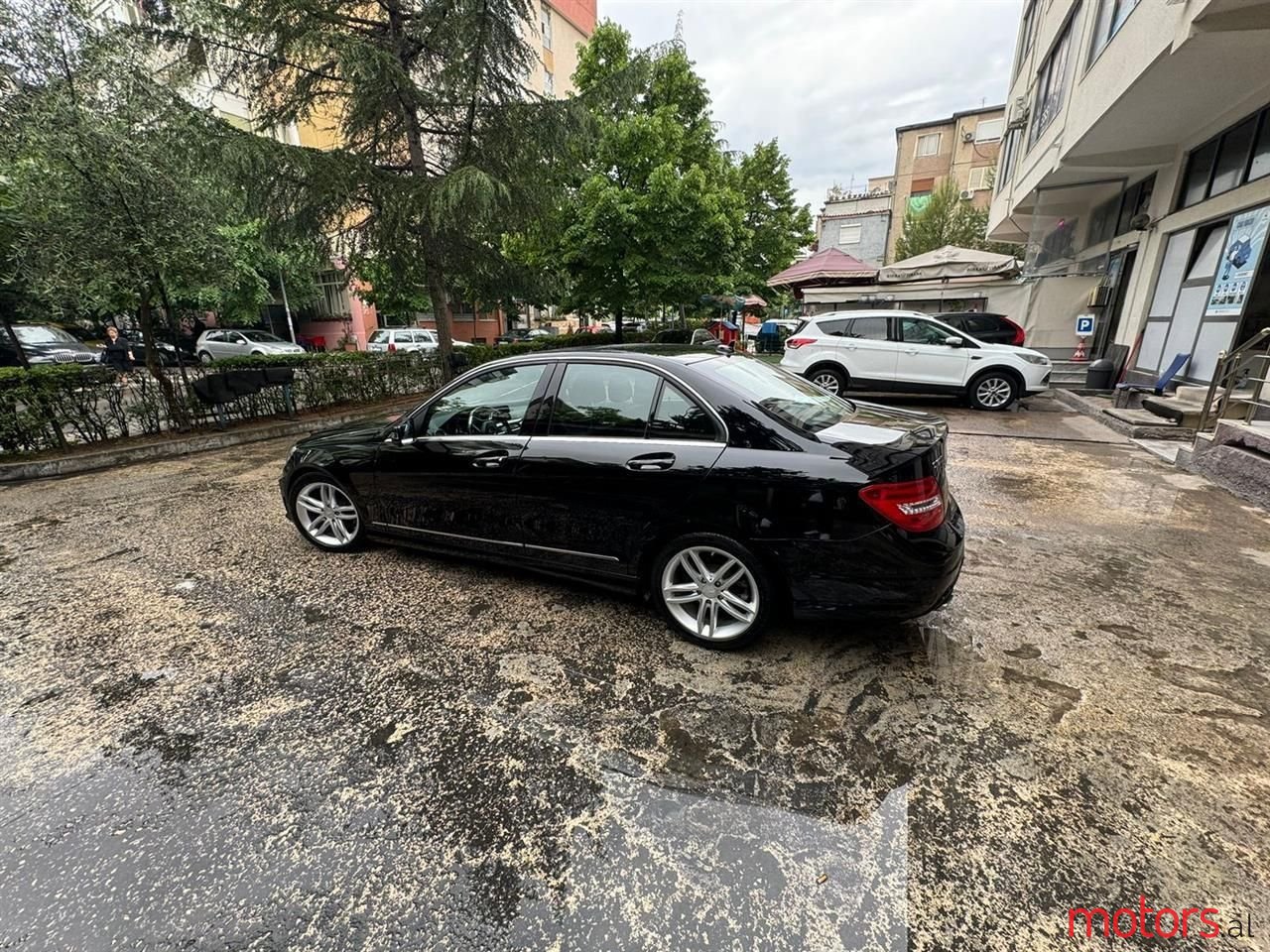 2012' Mercedes-Benz C 300 photo #2