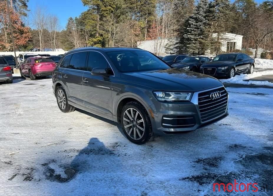 2017' Audi Q7 photo #1