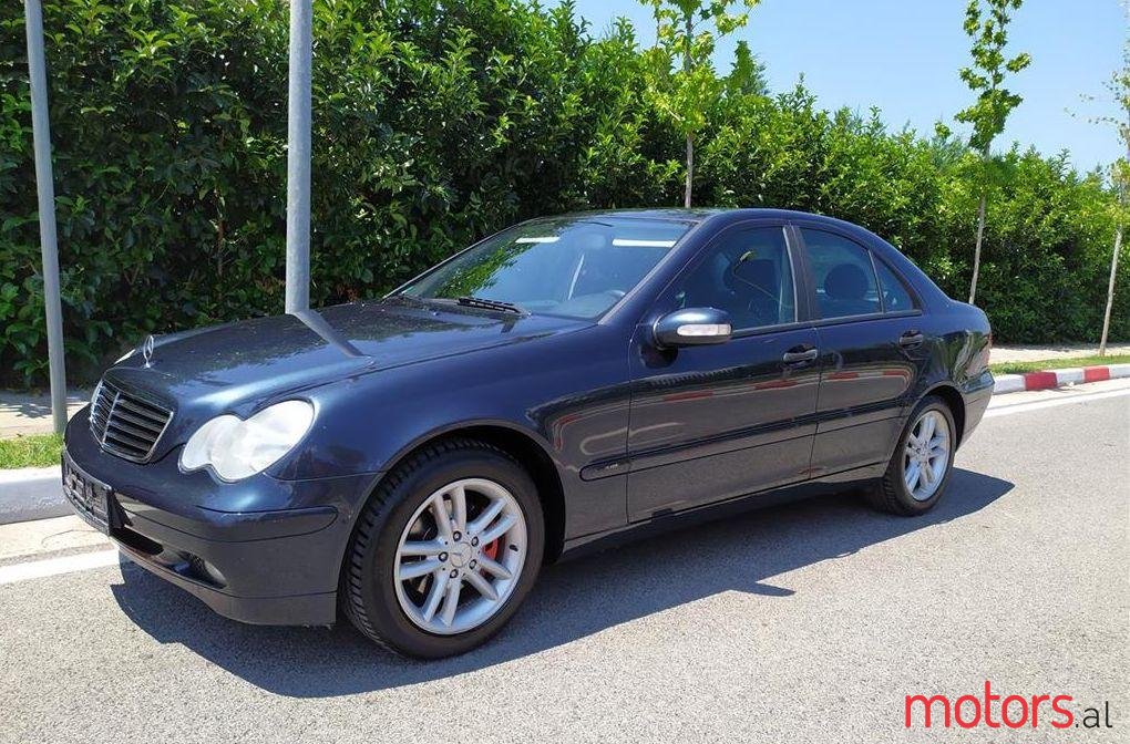 2003' Mercedes-Benz C 200 photo #1
