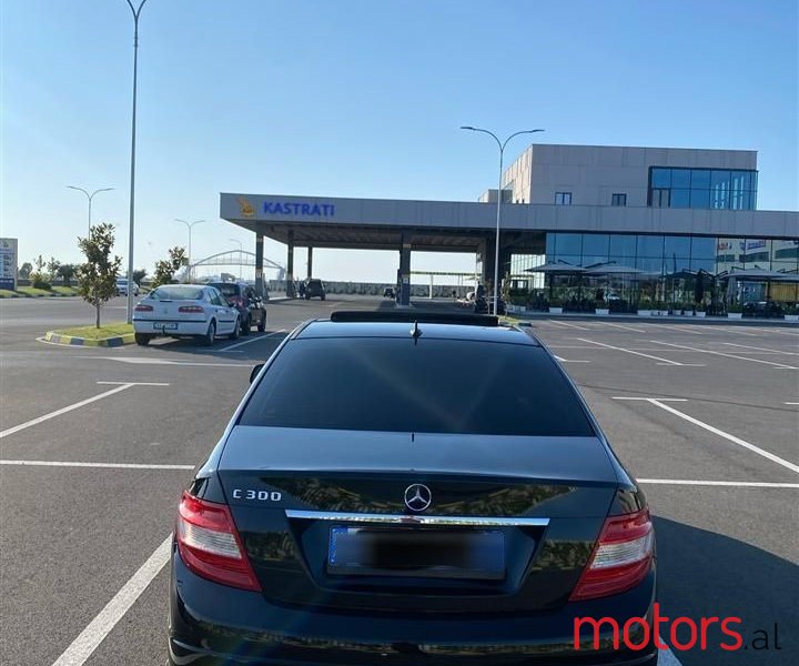 2009' Mercedes-Benz C 300 photo #5