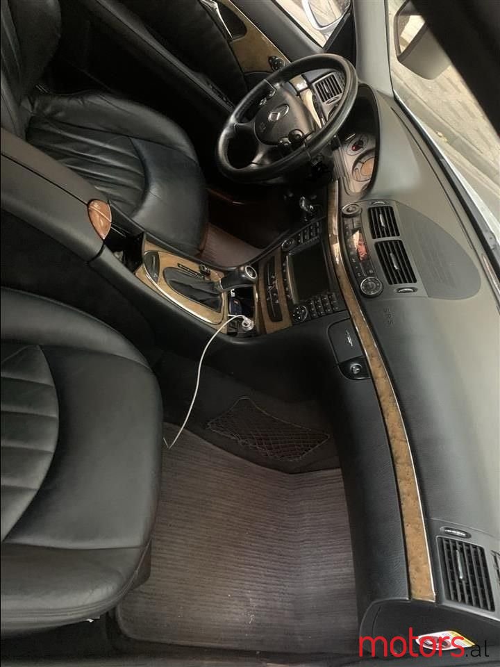 2008' Mercedes-Benz E 280 photo #6