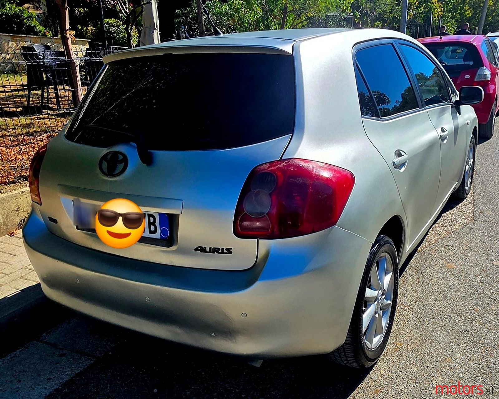 2007' Toyota Auris photo #1