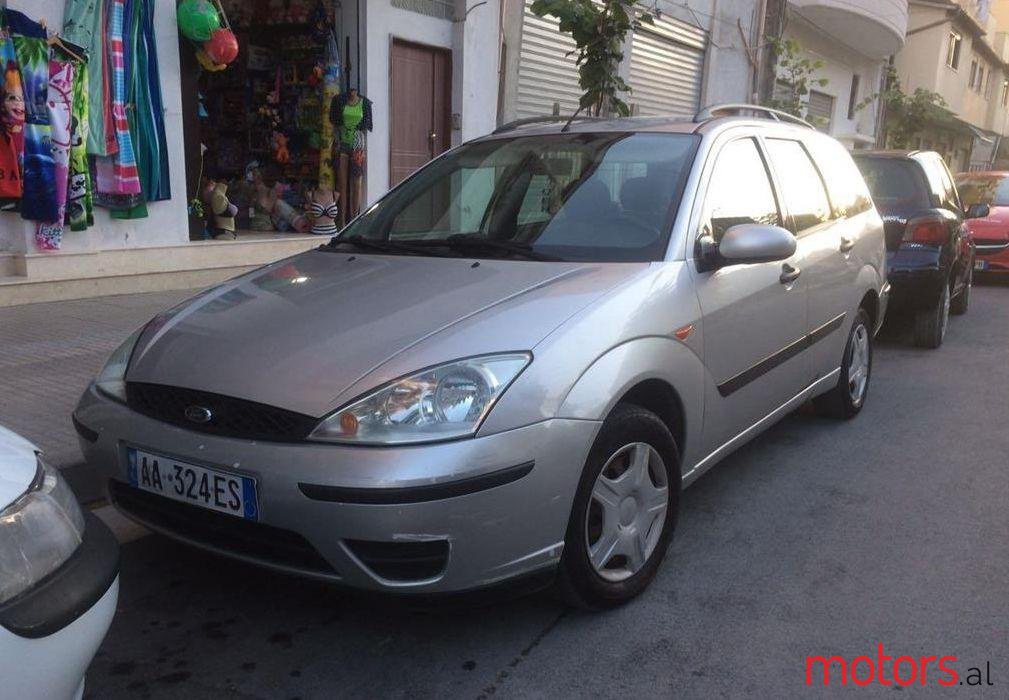 2004' Ford Focus photo #2