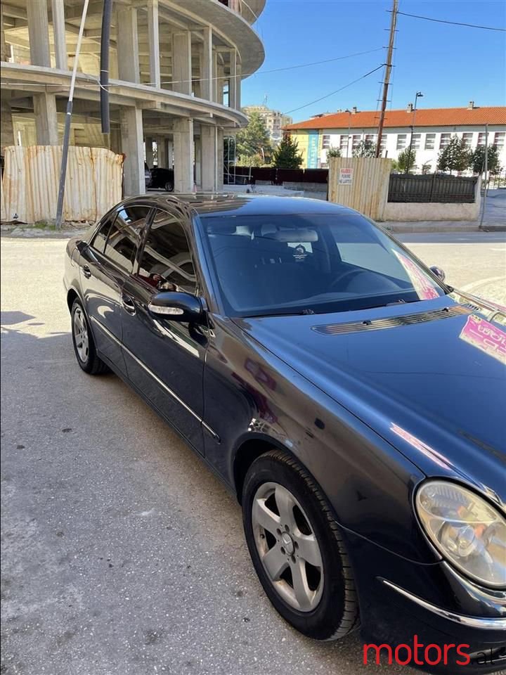 2004' Mercedes-Benz 270 photo #6