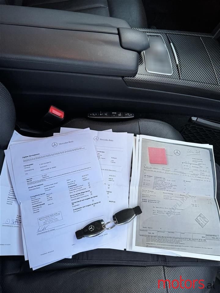 2010' Mercedes-Benz E 350 photo #2