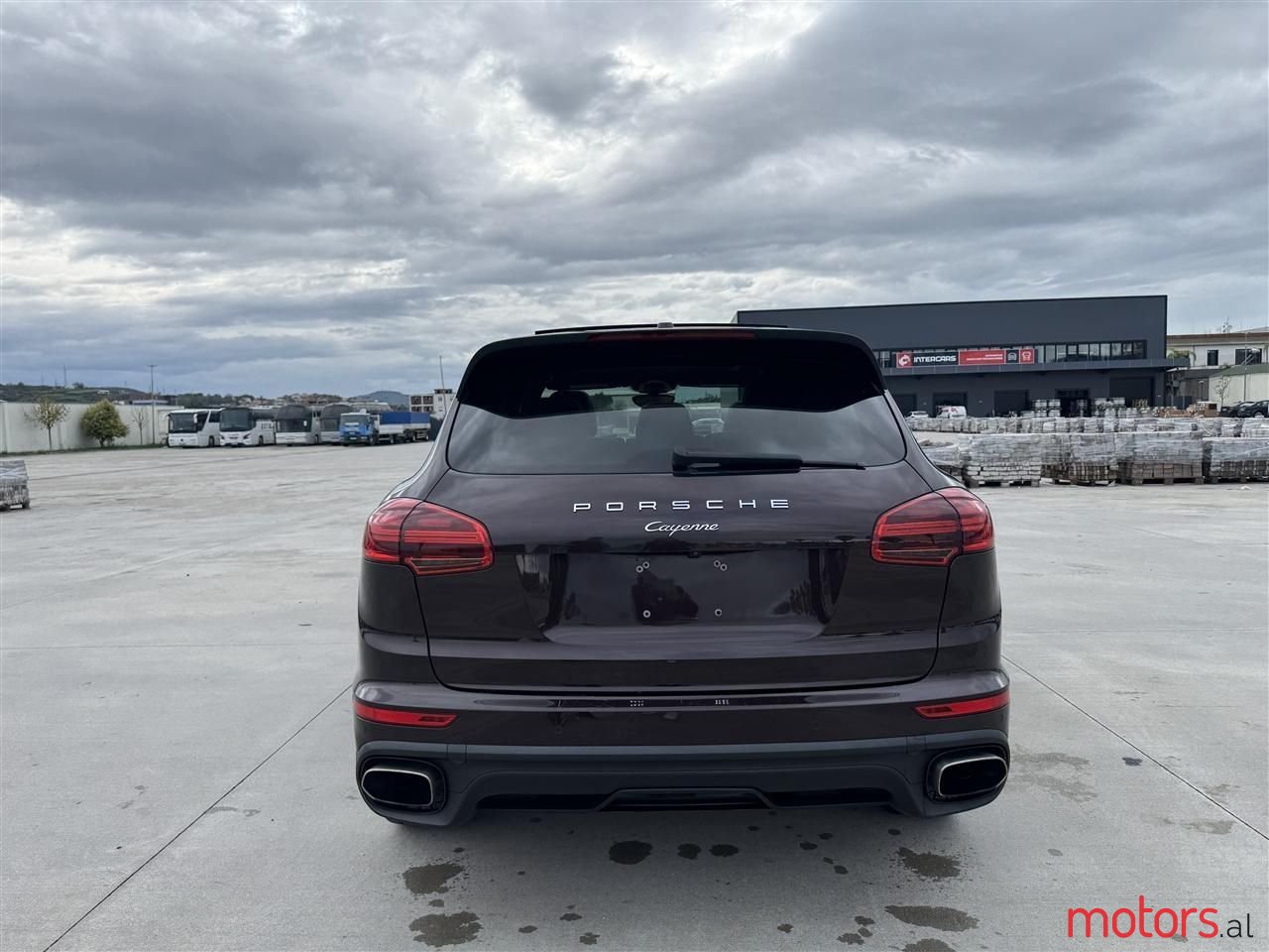 2016' Porsche Cayenne photo #3