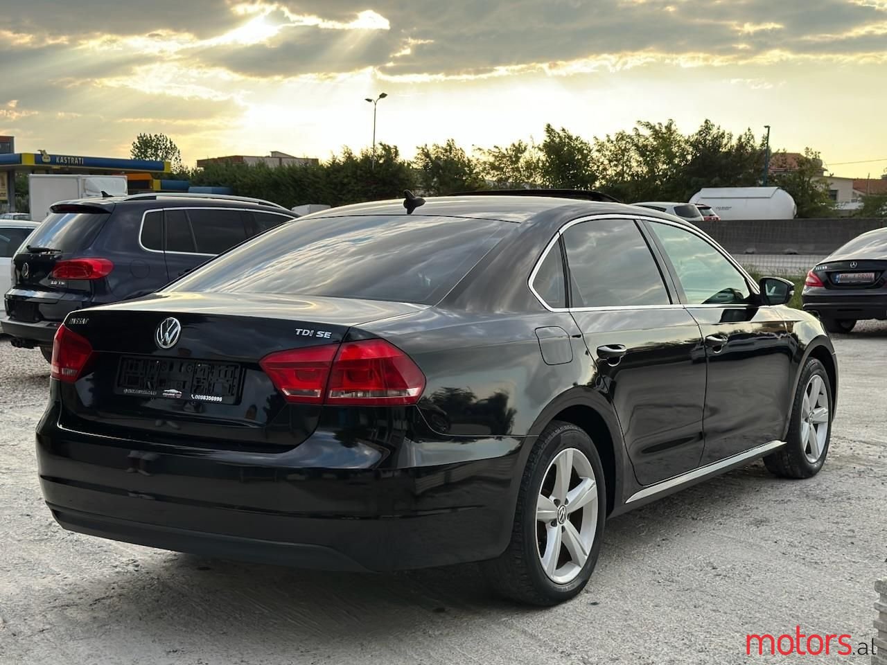 2013' Volkswagen Passat photo #4