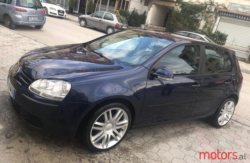 2005' Volkswagen Golf photo #1