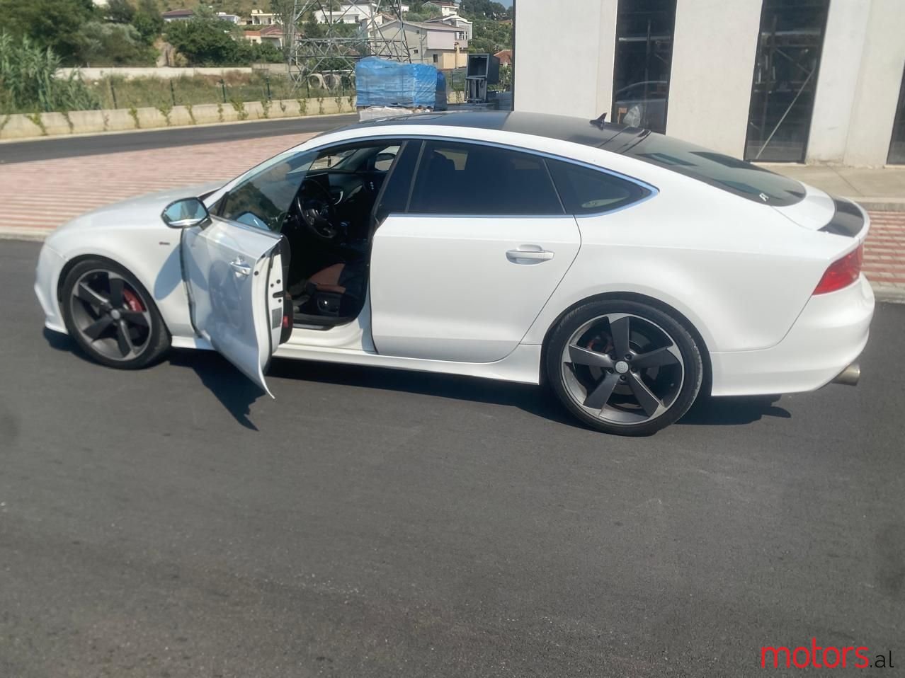 2012' Audi A7 photo #2