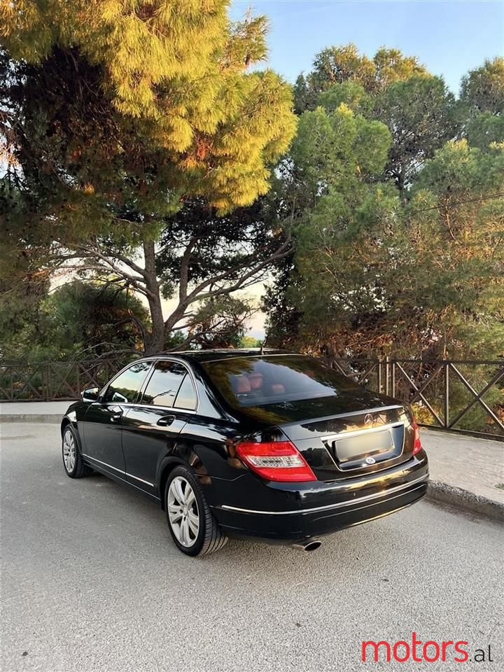 2008' Mercedes-Benz C 200 photo #3