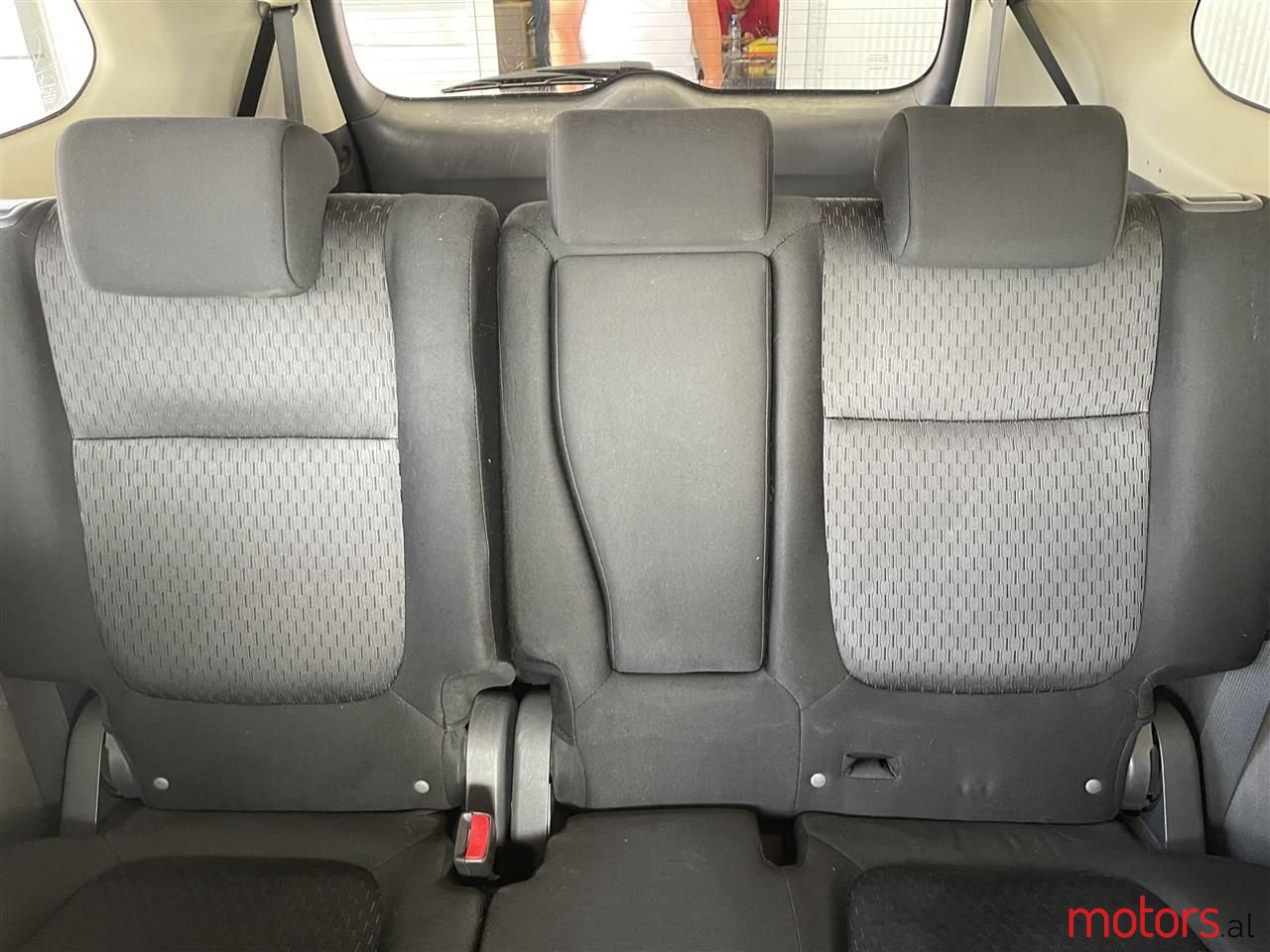 2013' Mitsubishi Outlander photo #2