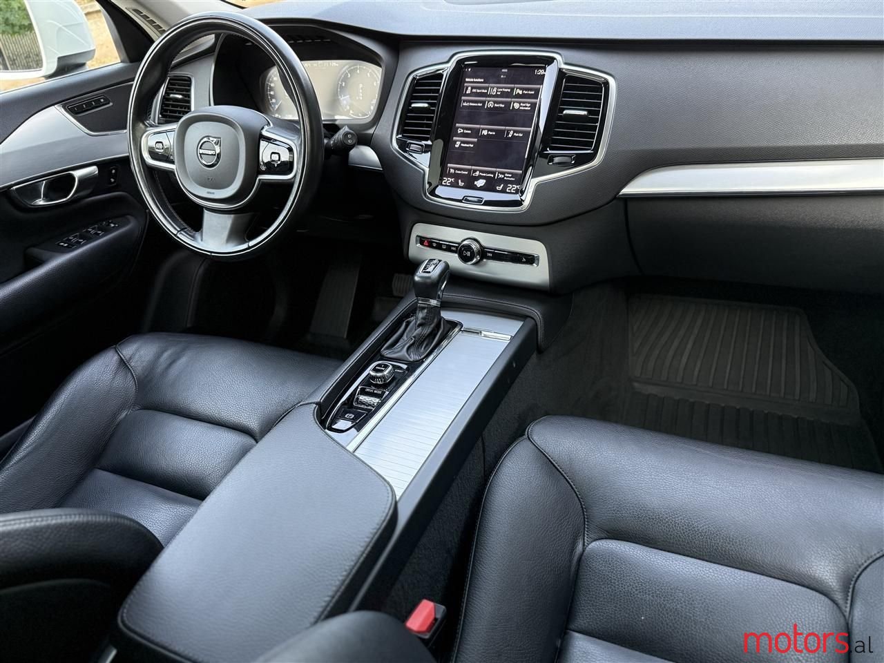 2017' Volvo Xc 90 photo #2