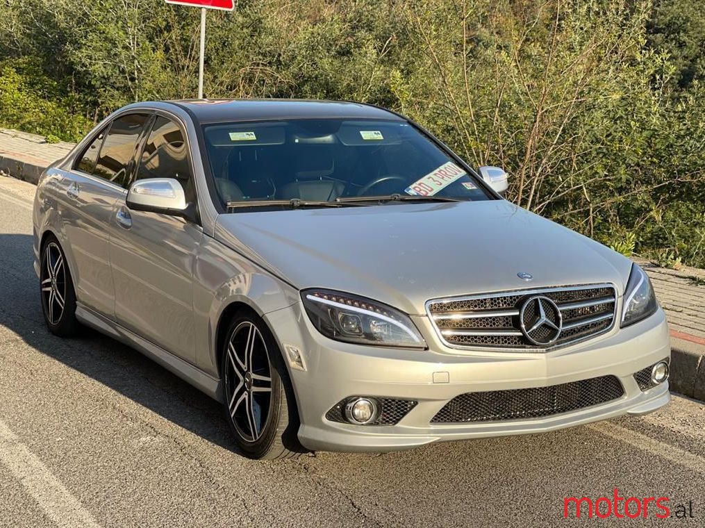 2008' Mercedes-Benz C 300 photo #1