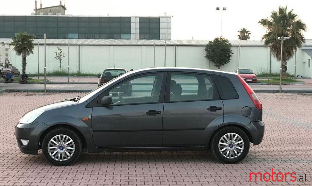 2005' Ford Fiesta photo #1