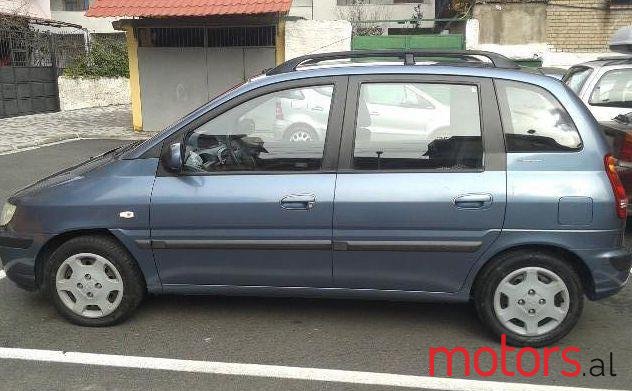 2003' Hyundai Matrix photo #1