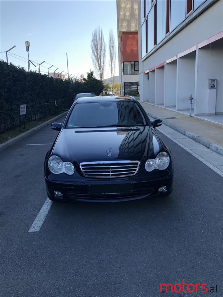 2005' Mercedes-Benz C 200 photo #4