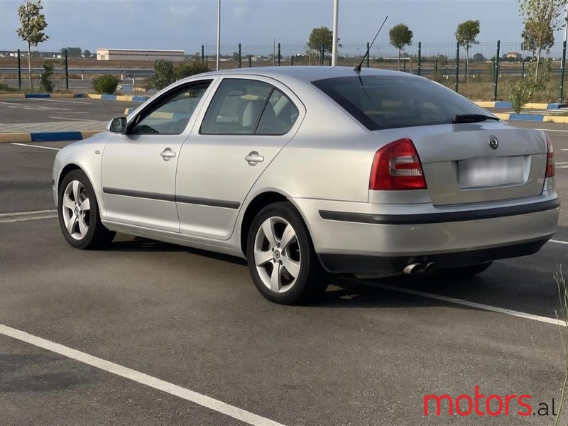 2008' Skoda Octavia photo #2