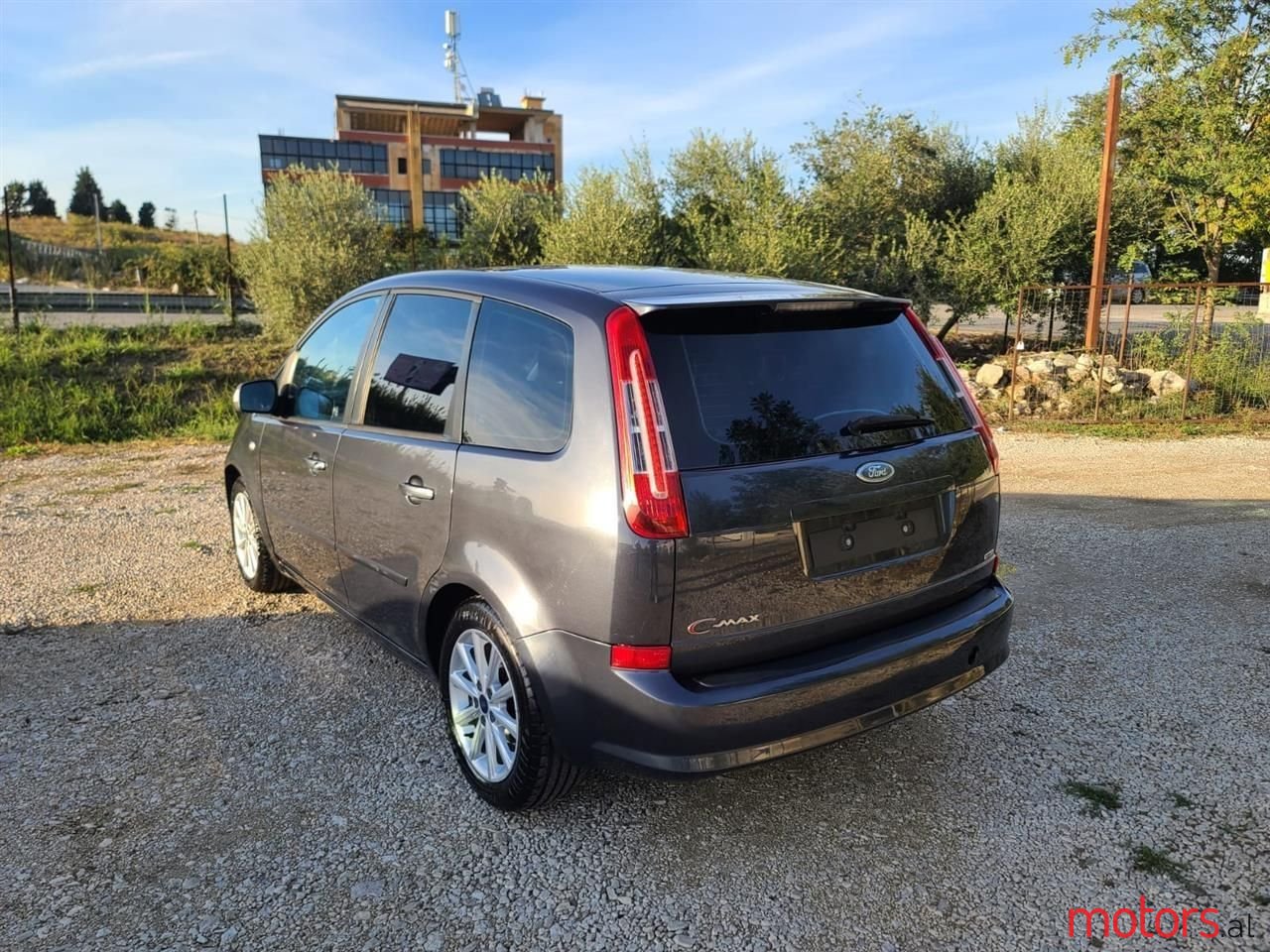 2010' Ford C-MAX photo #1