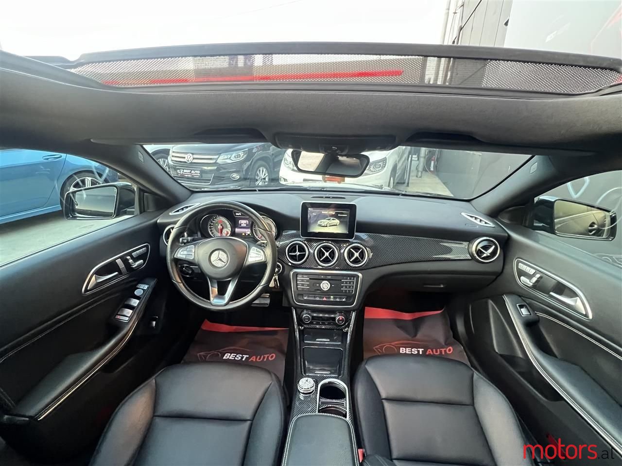 2015' Mercedes-Benz CLA 200 photo #2