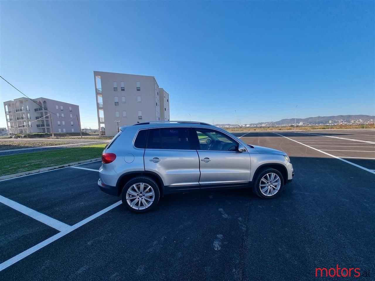 2013' Volkswagen Tiguan photo #4