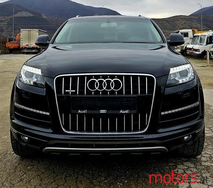 2015' Audi Q7 photo #6