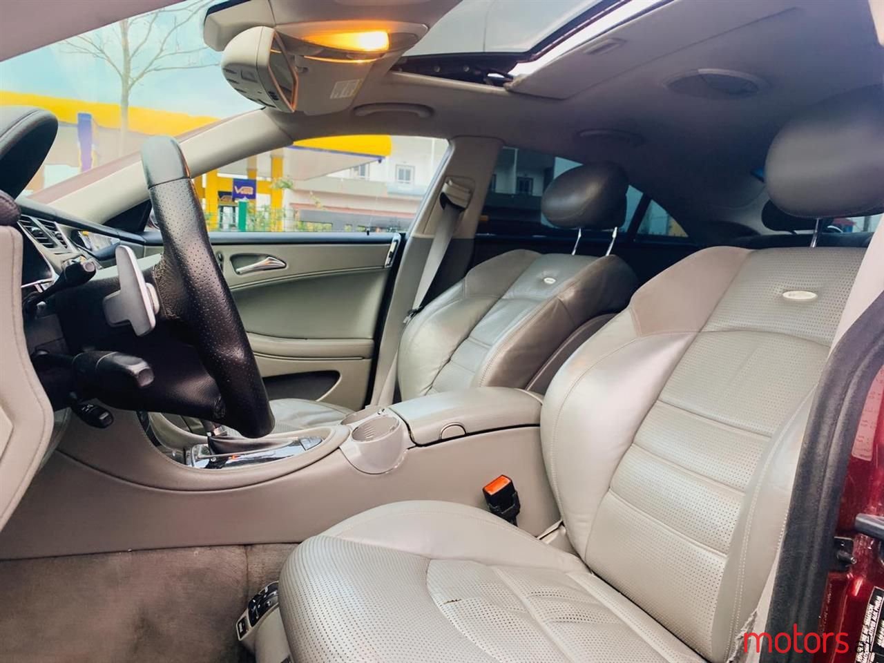 2007' Mercedes-Benz CLS 500 photo #6