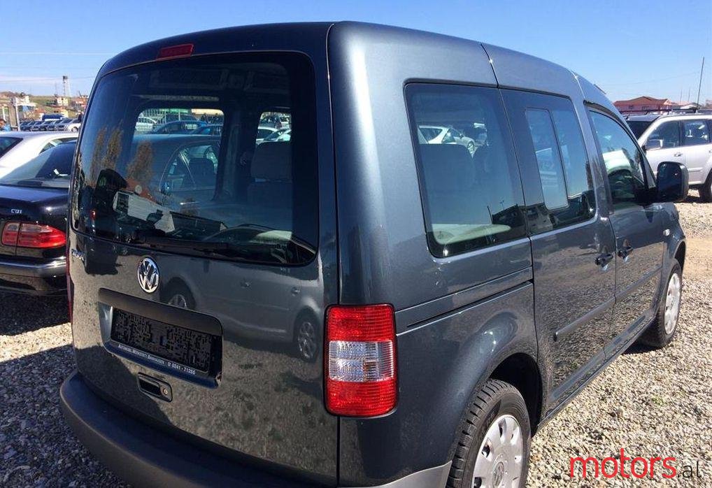 2005' Volkswagen Caddy photo #1