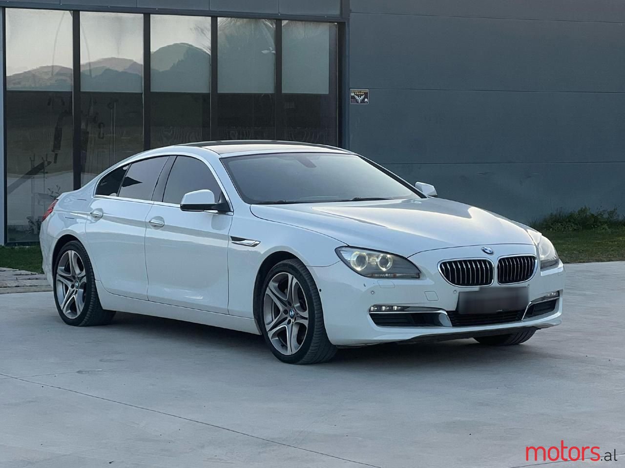 2013' BMW 640 photo #5