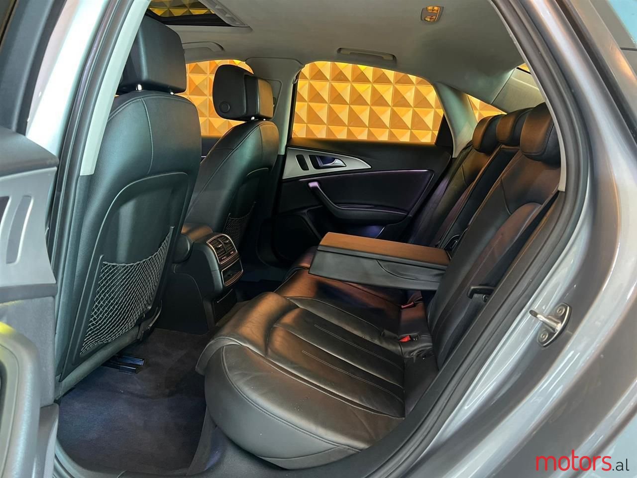 2012' Audi A6 photo #2