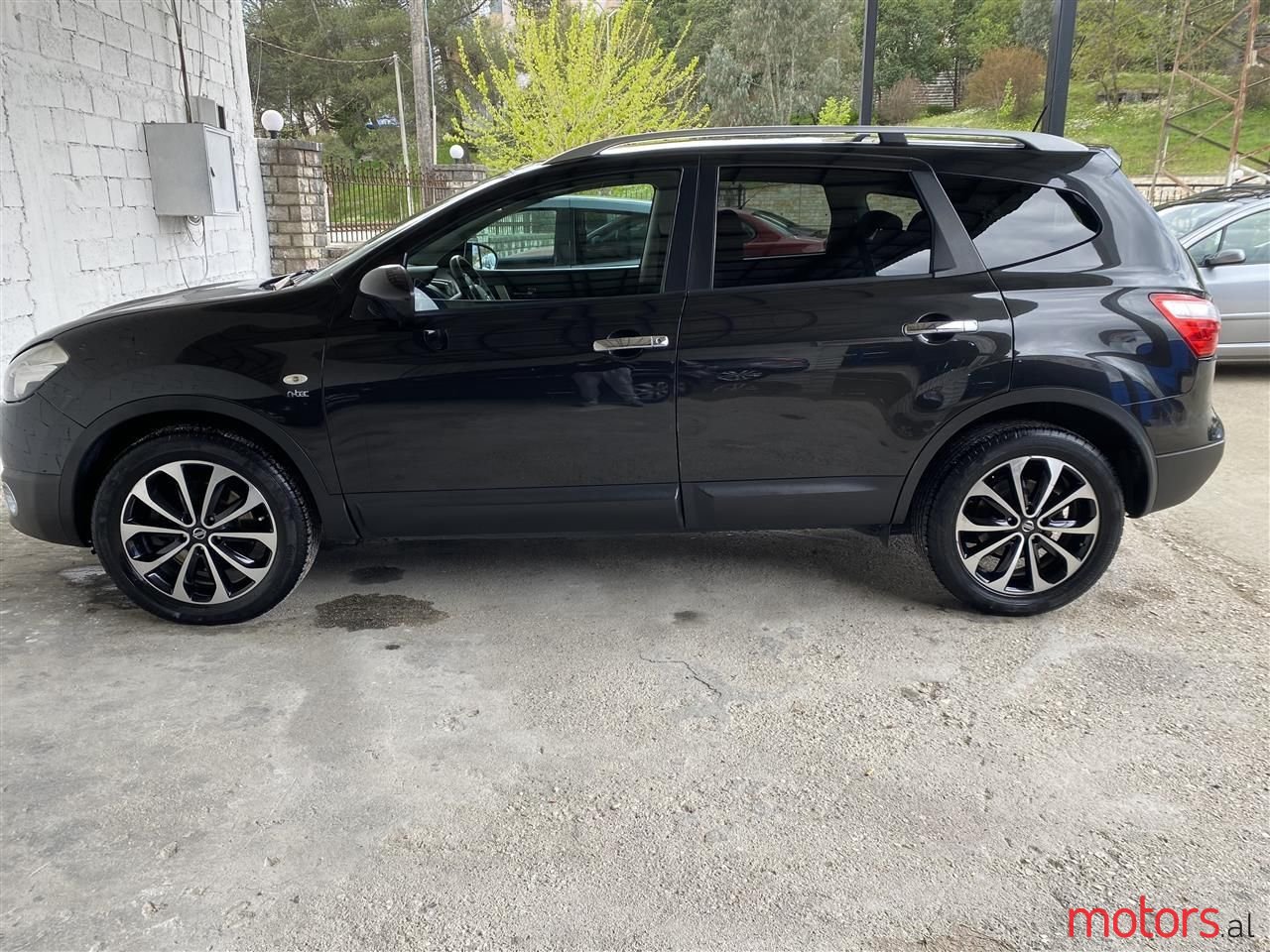 2010' Nissan Qashqai photo #1